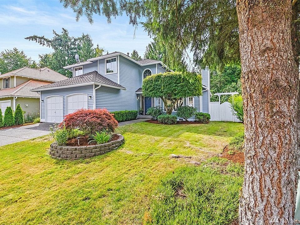 1st image of 22207 NE 9th Dr