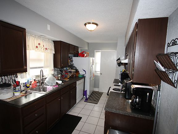 5th image of 2607 Crestview Dr