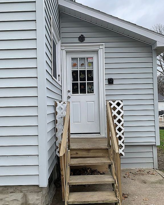 1st image of 836 Ohio Ave