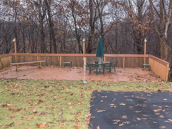 4th image of 4708 Woodlake Dr