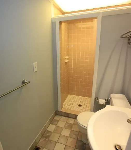 526 S Division St #526-5 — Photo 20