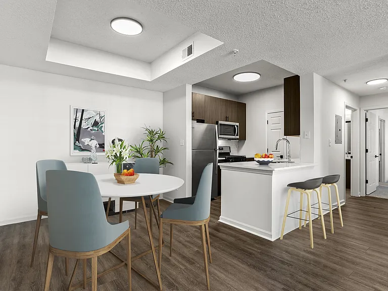 Clover Apartments — Photo 7
