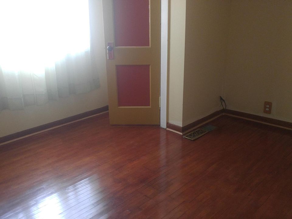 2nd image of 8437 Church Rd