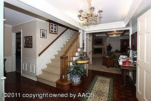 3rd image of 3820 Fleetwood Dr