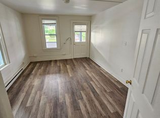 820 Columbia Ave APT 2F, Cumberland, MD 21502