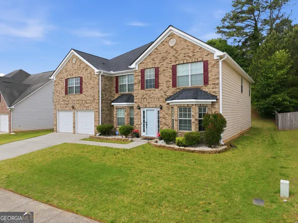 4693 Shaded Oak Ln, Forest Park, GA 30297