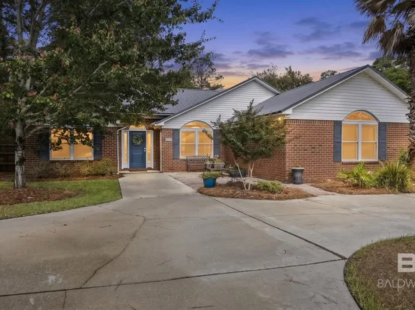 1313 W Fairway Dr, Gulf Shores, AL 36542
