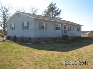 443 Loop Rd, Cove City, NC 28523
