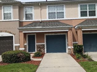 5689 Parkstone Crossing Dr, Jacksonville, FL 32258