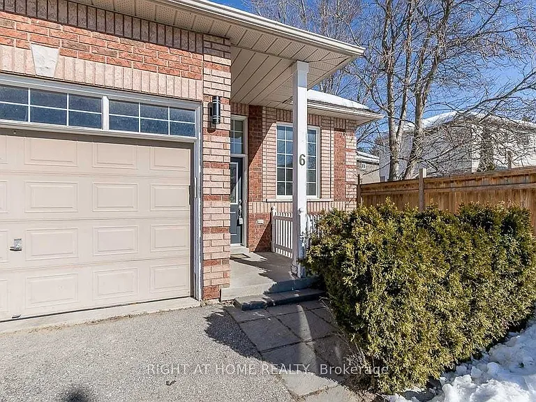 6 Peter St — Photo 6