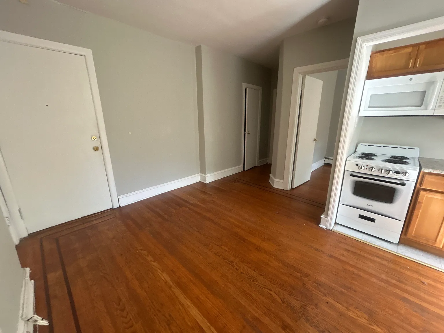 1 bed, $1,190 — Photo 4