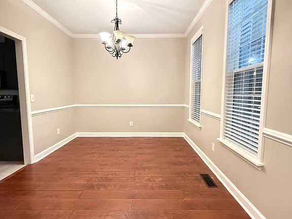 5th image of 161 Mason Ridge Cir