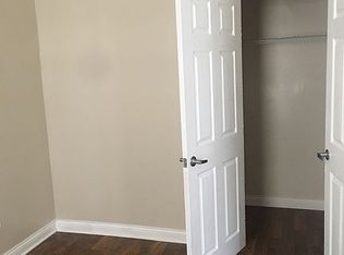 9147 S Dobson Ave, Chicago, IL 60619