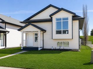 4406 54a Avenue Cres, Innisfail, AB T4G1X5