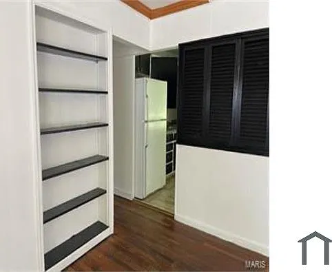 3 bed, $1,300 — Photo 3