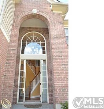 2nd image of 49832 Parkside Dr