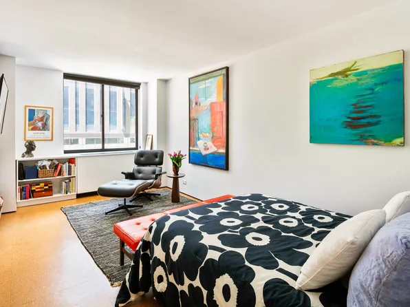275 Greenwich Street 2C image 10 of 10