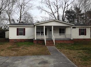 107 Woodbrook Dr, Midway Park, NC 28544