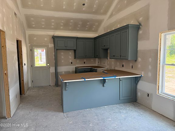 4th image of 6616 Pollock Court