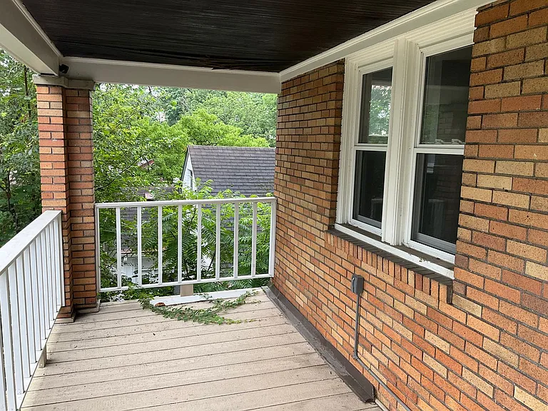 1018 Bellaire Ave — Photo 30