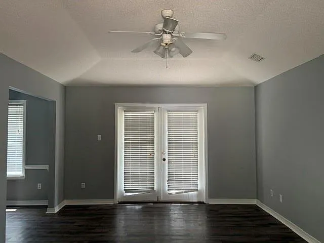 6584 Madison Arras Ct — Photo 5