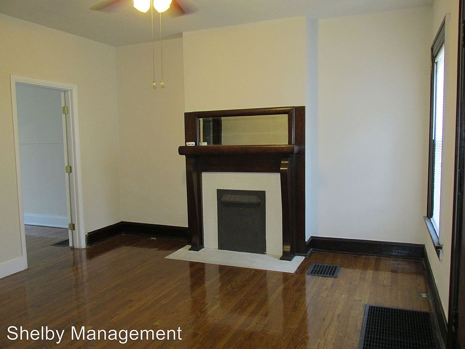 1st image of 166 E 9th Ave