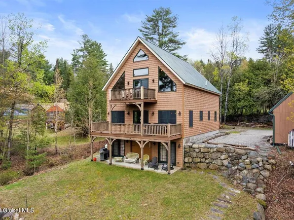 44 Lakeview Drive, Adirondack, NY 12808