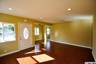 4th image of 1619 Glenoaks Blvd