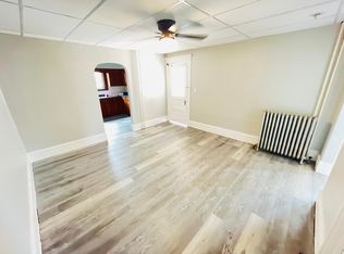 1305 Lehigh St #1, Easton, PA 18042