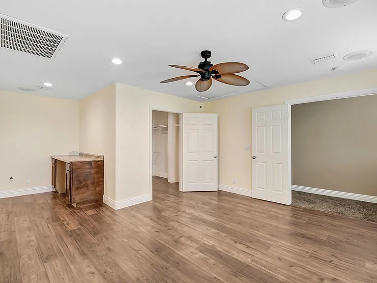 456 Myrtle Ave — Photo 18