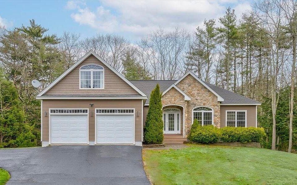 1st image of 12 Timber Sands Drive