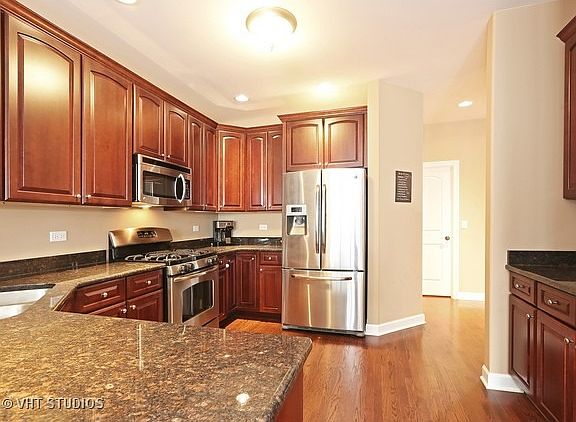 5th image of 1529 Ashbury Pl