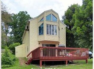 90 Eastview Rd, Terryville, CT 06786