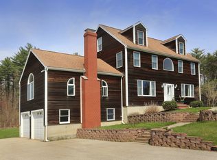 10 Palis Dr, Salisbury, MA 01952