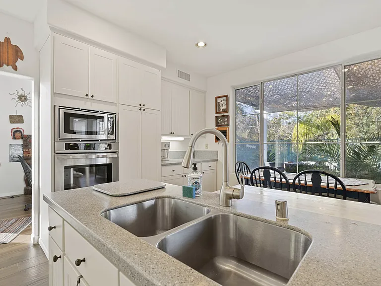 5508 Caminito Exquisito #5508 — Photo 8