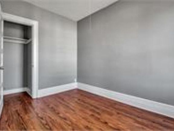 5th image of 1073 Grant St APT 15