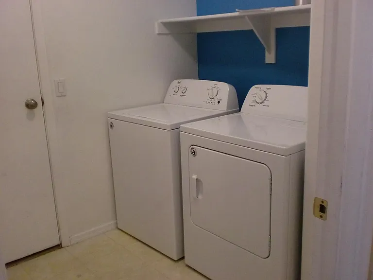 11714 W Poinsettia Dr — Photo 16