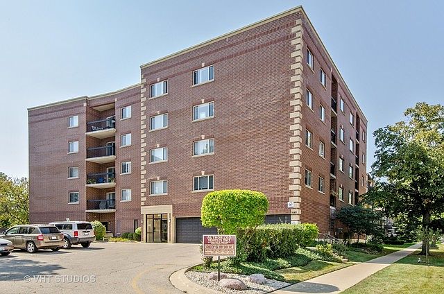 1st image of 1649 Ashland Ave Unit 402