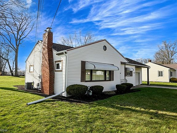 3rd image of 5838 Harter Home Dr