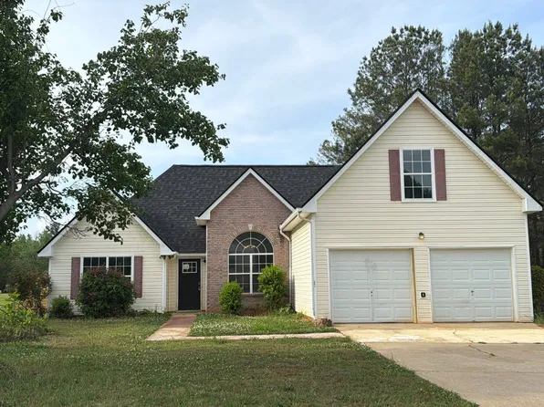 210 Capeton Ct, Covington, GA 30016