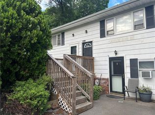 6 Mecca Dr, Salisbury Mills, NY 12577