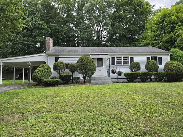 116 Pleasant Ter, Leominster, MA 01453