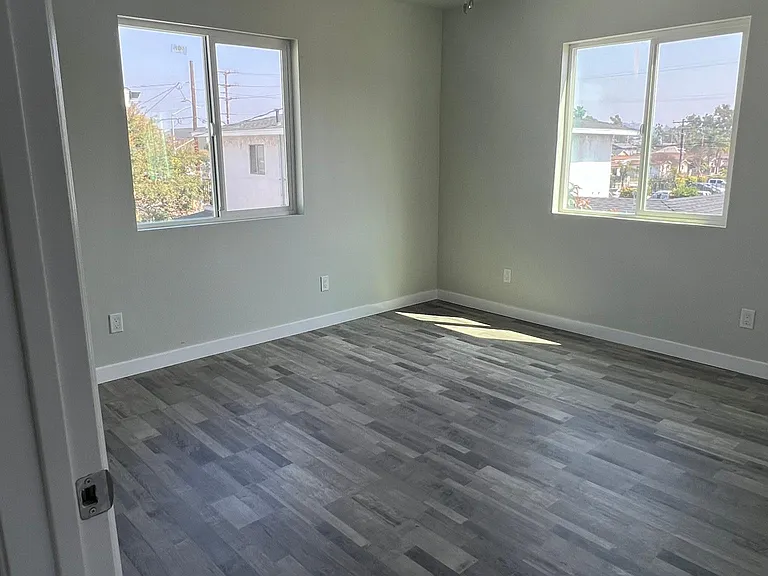 4250 Eugene St #1/2 — Photo 14