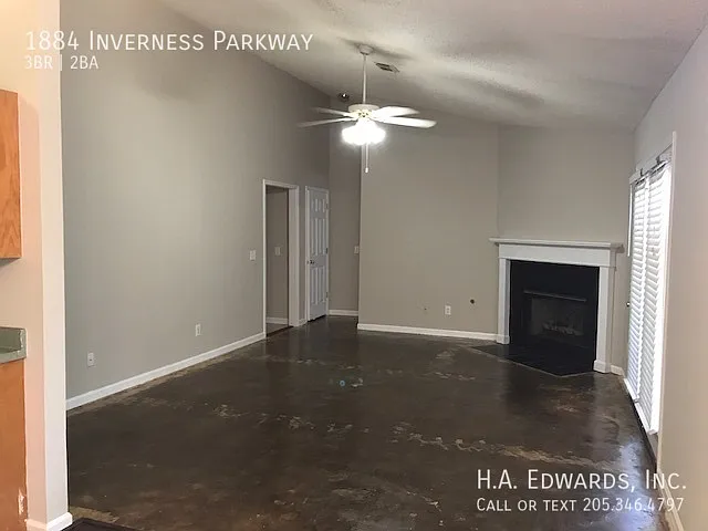 1884 Inverness Pkwy — Photo 2