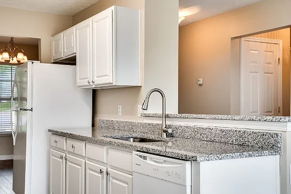 102 Wagon Ct — Photo 23