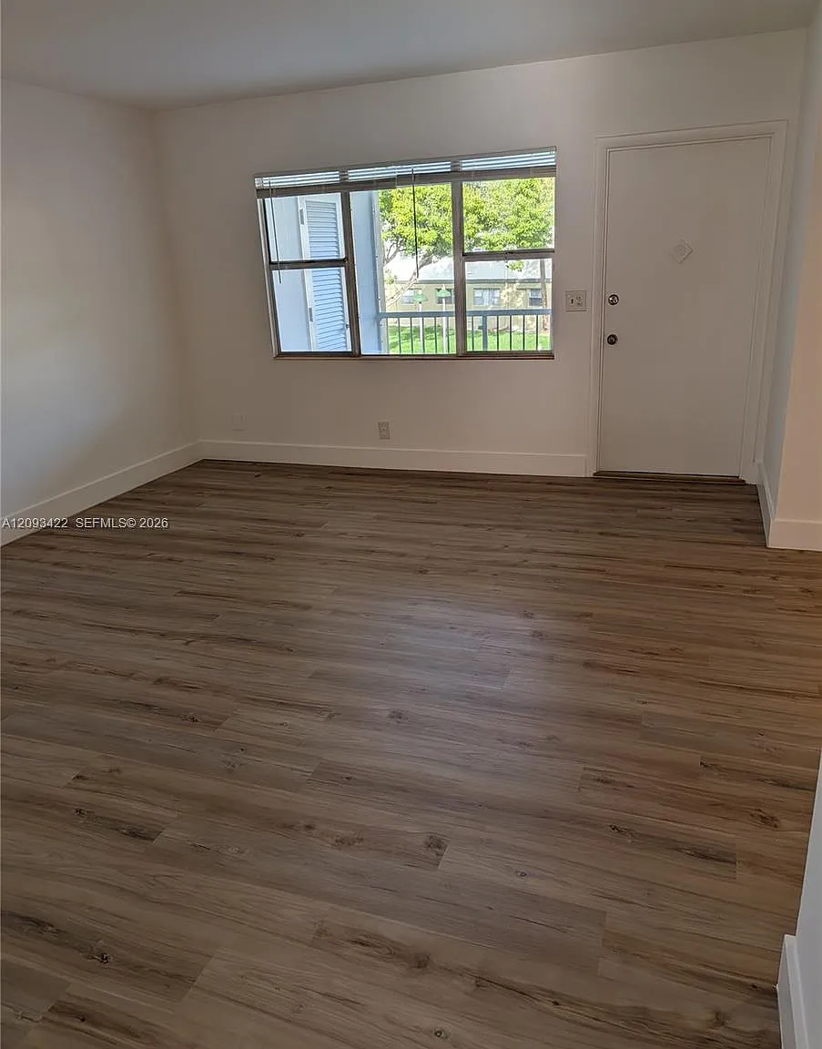 Paradise By The Sea Condo — Photo 3