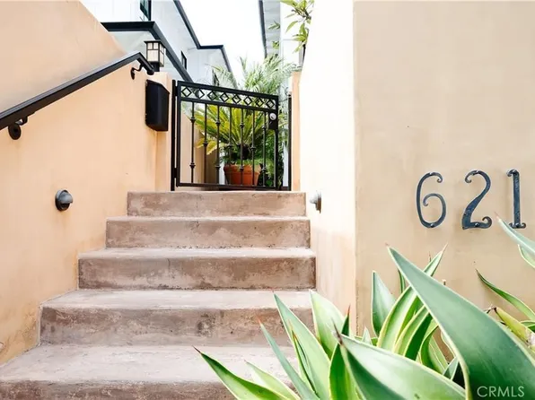 621 31st St, Manhattan Beach, CA 90266