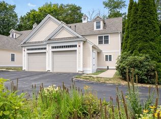 201 Central St UNIT 1, Georgetown, MA 01833