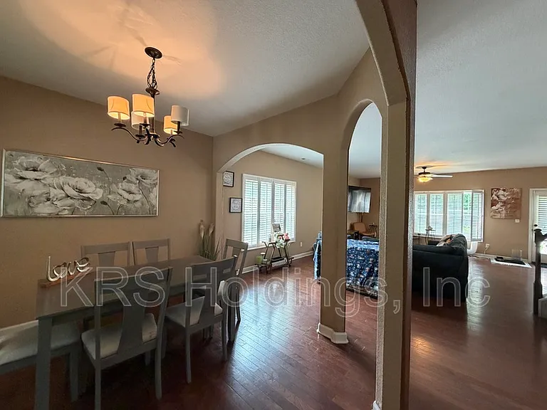 4125 Pughsville Rd — Photo 2