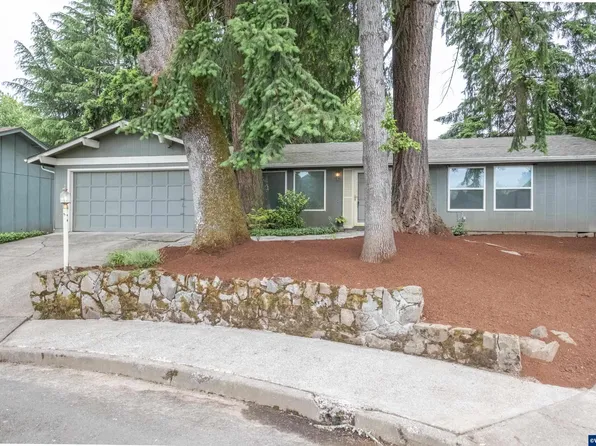 1912 Petty Grove Ct NE, Keizer, OR 97303